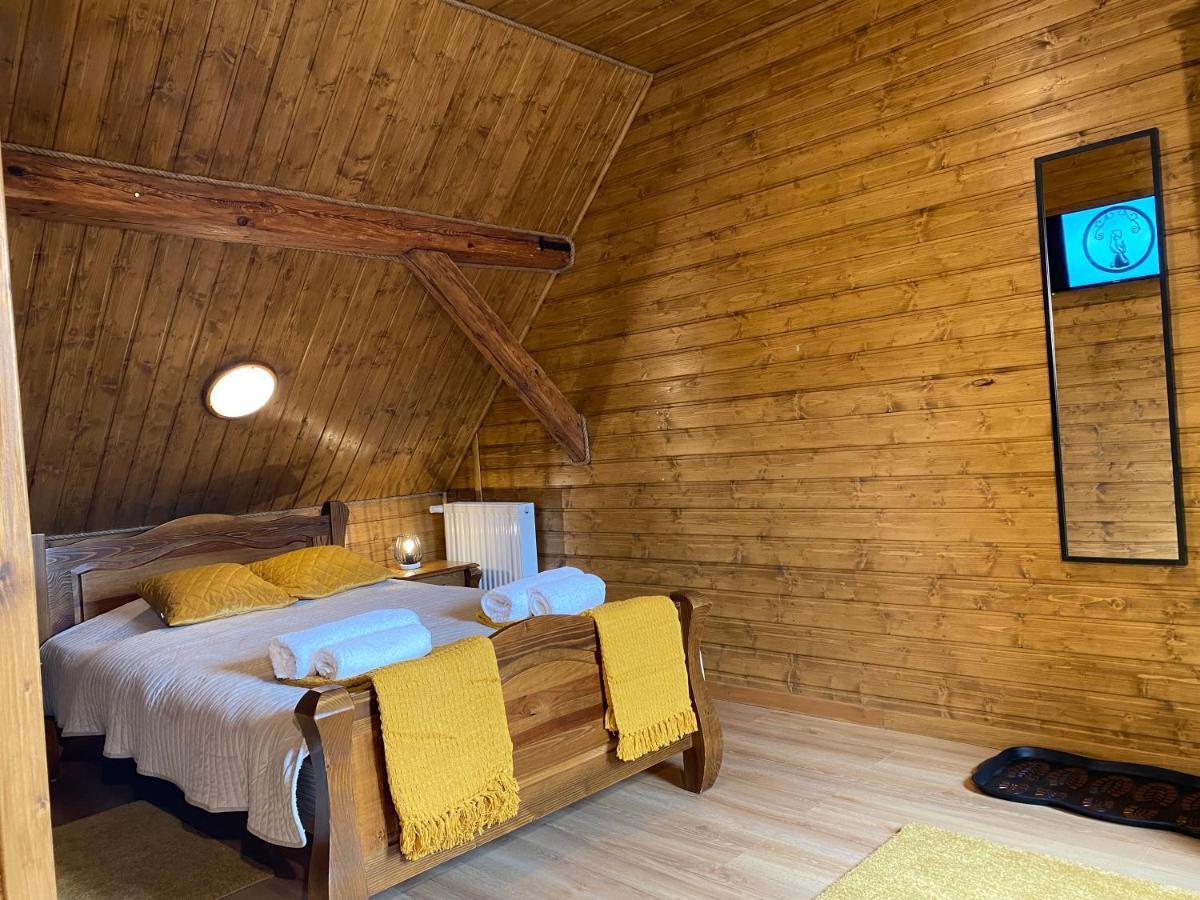 Kamien I Sowa Aparthotel Lipinki Łużyckie Buitenkant foto